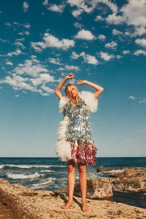 Rachel Burke | @imakestagram Sequin Dress Beach Photoshoot, Sequin Dress Photoshoot, Beach Disco, Rachel Burke, Disco Vibes, Beach Editorial, Rave Looks, Beach Night, House Of Beauty