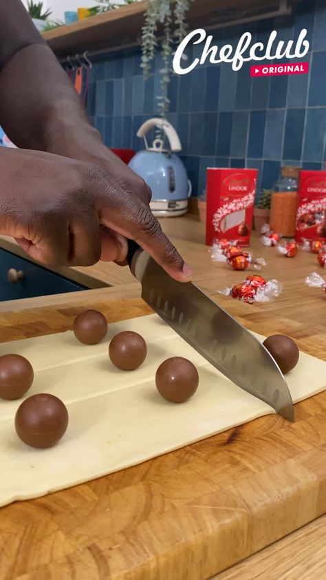 Chefs Club, Easter Video, Easter Videos, Lollipop Recipe, Chef Club, Club Kids, Tiktok Watch, Kids Easter, Tiktok Videos