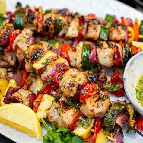 Pork Skewers (Kabobs) With Greek Marinade - Cooked & Loved What To Serve With Shish Kabobs, Pork Kabob Marinade, Pork Tenderloin Kabobs, Greek Marinade, Kabob Marinade, Bbq Pork Tenderloin, Pork Kabobs, Lemon And Honey, Pork Skewers