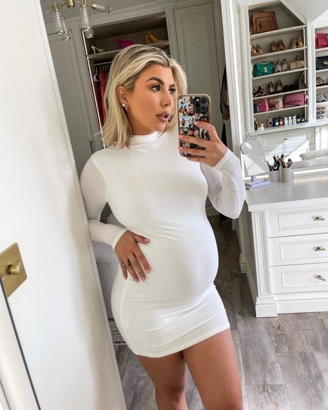 OLIVIA Bowen fans were convinced she let slip her unborn baby’s gender after they spotted a giveaway clue. The Love Island star, 28, posted a sneak peek inside her child’s nursery by sharing a video on her dedicated home Instagram account. Olivia and husband Alex, 30, shared the happy news that they are expecting their […] Olivia Bowen, Old Lady Names, Pregnant Celebrity, Alex And Olivia, Pregnant Celebrities, Unborn Baby, How To Have Twins, Baby Gender, Love Island