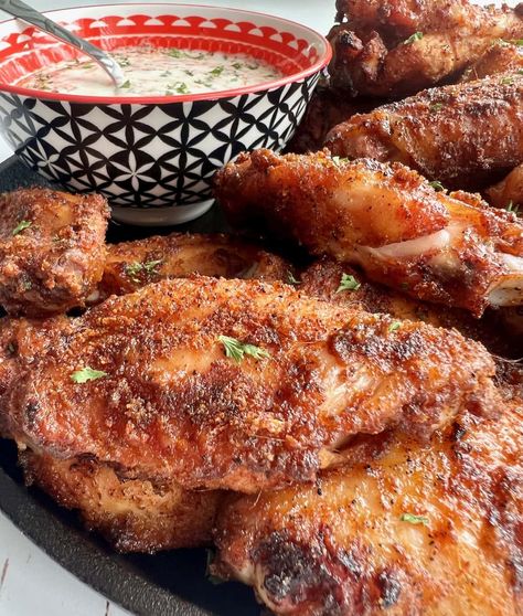 Fire up your Traeger grill and make these Crispy Smoked Chicken Wings that are juicy on the inside and crunchy on the outside. They promise to be the hit of your next backyard barbecue! Crispy Smoked Chicken Wings, Smoked Chicken Wings, Crispy Wings, Traeger Grill, Smoked Chicken, Backyard Barbecue, Chicken Wings, Grilling, Food And Drink