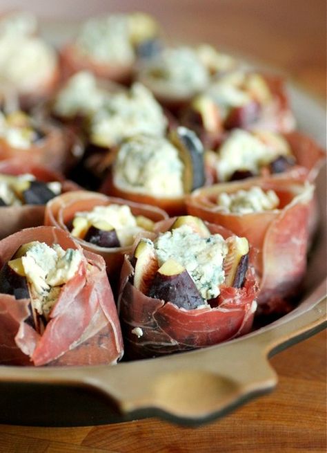 Figs Blue Cheese, Stuffed Figs, Figs Recipe, Prosciutto Wrapped, Dinner Club, Fig Recipes, Cheesy Recipes, Cheese Stuffed, Gorgonzola