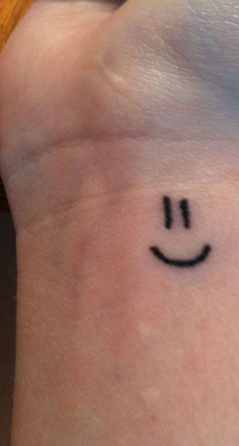 Hand Tattoos Smiley Face, Smiley Face Tattoo Wrist, Small Smile Tattoo, Small Smiley Face Tattoo, Smile Face Tattoo, Smiley Tattoo, Inner Lip Tattoo, Colorful Smiley Face, Small Wrist Tattoo