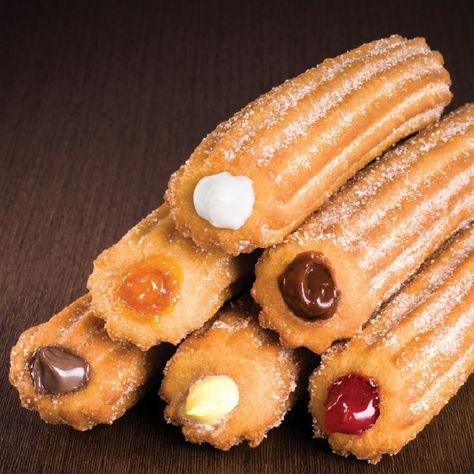 Homemade Churros, Churros Recipe, Food Trucks, Pretzels, Food Cravings, Food Truck, Finger Foods, Yummy Treats, Street Food