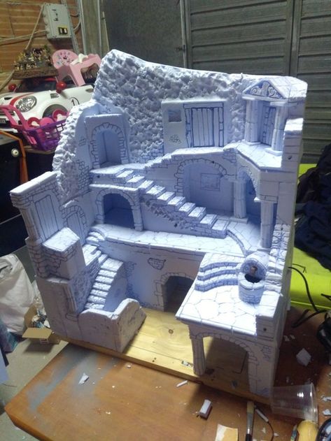 Polistirolo Ideas, Dnd Diy, Dnd Crafts, Warhammer Terrain, Game Terrain, Free To Use Images, Christmas Village Display, Glitter Houses, Halloween Village