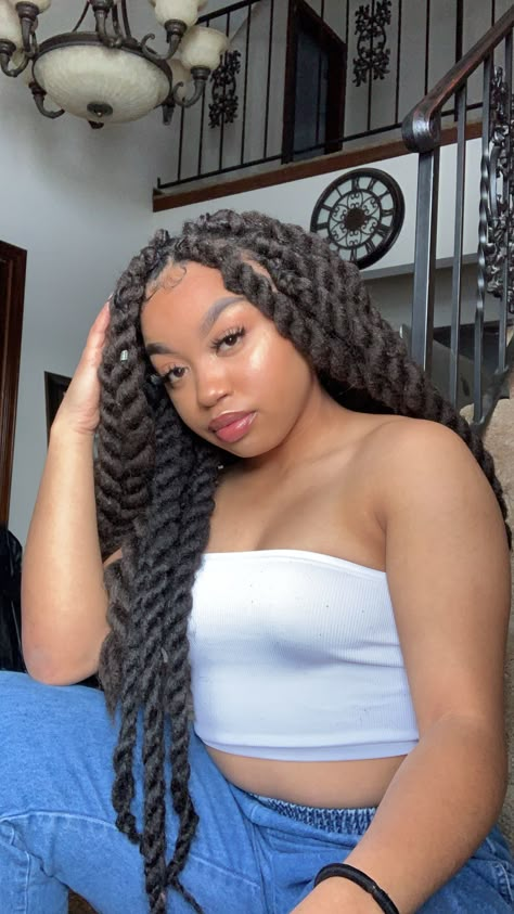 Marley Twist Styles, Long Marley Twists, Havana Twist Hairstyles, Havana Twist Braids, Hair Twist Bun, Marley Twist Hairstyles, Cuban Twist Hair, Havana Twists, Marley Twist