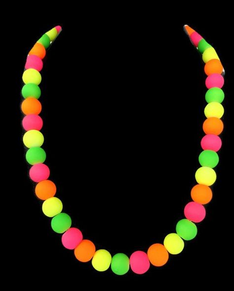 Trendy Summer Jewelry, Clown Oc, Color Pearl Necklace, Multicolor Pearl Necklace, Neon Jewelry, Neon Necklace, Neon Accessories, Time Jewelry, Patriotic Earrings