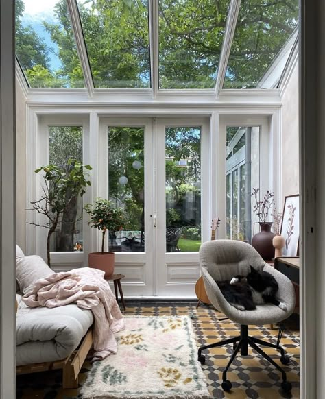 Sunroof House, Hale House, Cozy Sunroom, Floor Renovation, Sunroom Ideas, Starter Home, Sunrooms, Girl Decor, City Apartment