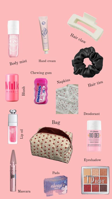 🎀🫶🏻🌸💫 Makeup Bag Essentials School, Things To Keep In Your School Bag, What To Pack In Your School Bag, Makeup Bag For School, Bag Essentials School, Purse Essentials List, School Makeup Bag, Pouch Essentials, Kit For School