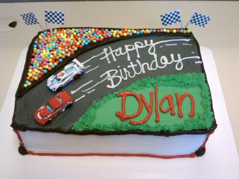 Race track cake Race Cars Cake, Cars Cake Topper, Race Track Cake, Race Car Cakes, Car Cake Toppers, Cars Birthday Cake, Cars Cake, Hot Wheels Birthday, Hot Wheels Party