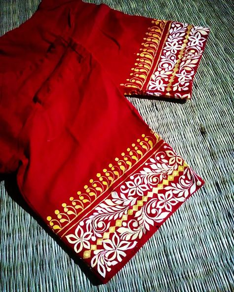 Febric Design ❤️ . #post #instagram #like #febric #design #handprinted #borderdesign #comment #followforfollowback #follow #artist #artistsoninstagram #artoftheday #new #viral Kalka Design, Bengali Marriage, Kolka Design, Blouse Painting, Fabric Paint Shirt, Cloth Painting, Saree Painting Designs, Alpona Design, Fabric Paint Diy