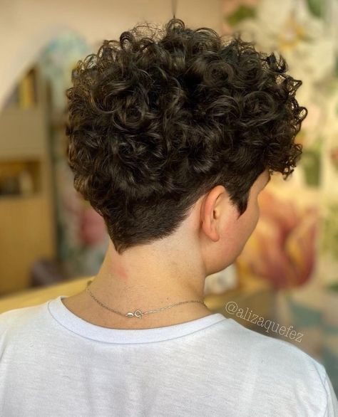 Curly Pixie with V-Cut Nape Fine Curly Pixie Haircut, Masculine Short Hairstyles For Women, Shaved Curly Hair, Graduation Haircut, Curly Bob Haircut, Short Curly Crochet Hair, Pixie Cut Curly, Pixie Cut Curly Hair, Undercut Curly Hair