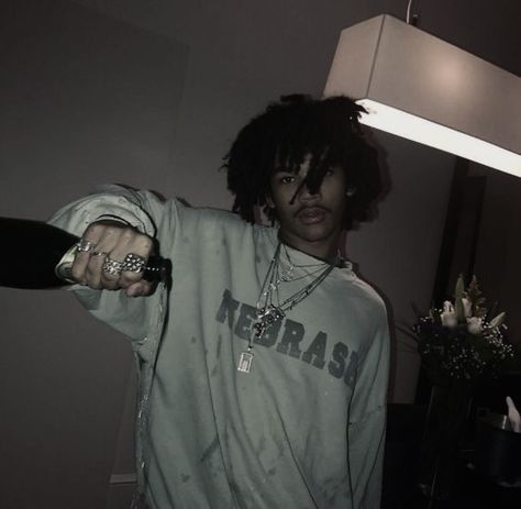 Luca Sabbat, Luka Sabbat, Cute Dreads, Photographie Portrait Inspiration, Attractive Guys, Raf Simons, Attractive People, Black Boys, Pretty Men