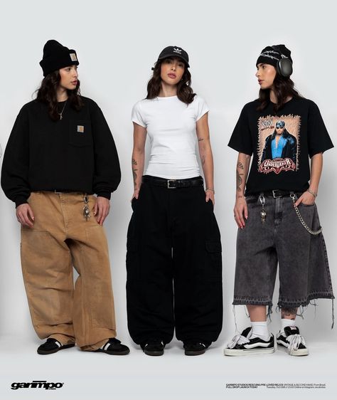 Women Tomboy Outfits, Tomboy Beach Outfits, Dj Outfit Female, Hiphop Outfit Ideas, Grunge Baggy Outfits, Techno Streetwear, Masculine Outfits For Women, Hiphop Outfit, Tomboy Streetwear