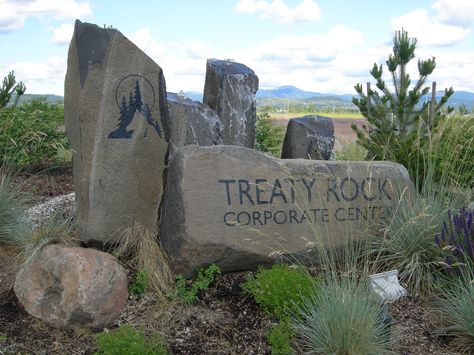 Granite Sign, Granite Rock, Rock Sign, Basalt Columns, River Pebbles, Monument Signs, Beach Pebbles, Eagle Rock, Splash Pad