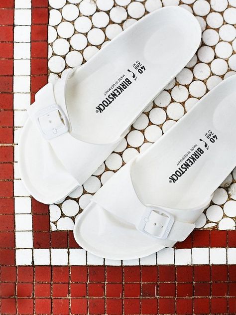 A beach wedding calls for a pair of pure-white Birkenstocks. Madrid Birkenstock, Birkenstock Eva, White Birkenstocks, Birkenstock Outfit, Fringe Sandals, Beautiful Sandals, Footbed Sandals, Birkenstock Sandals, Satin Pumps