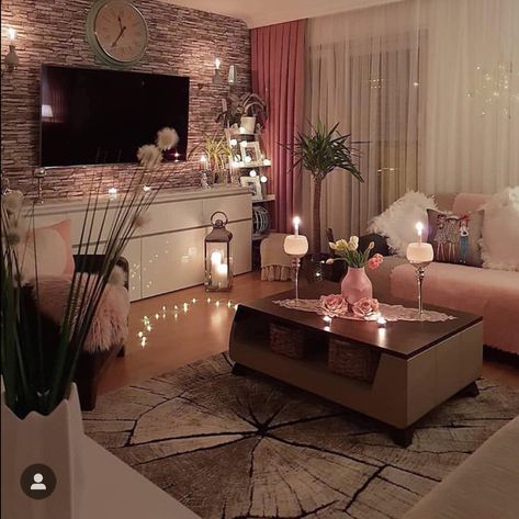 Girl Apartment Decor, Apartment Decorating Living, Girl Apartment, Glam Living, Glam Living Room, Room Decor Cozy, Apartment Living Room Design, Pink Living Room, Small Apartment Living Room