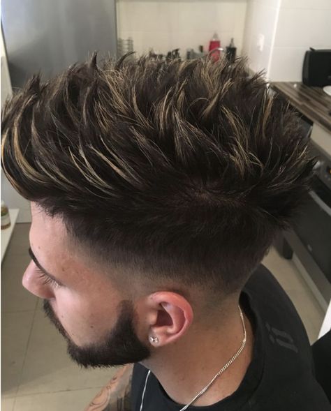 Mens Hair Highlights Dark Brown, Mens Hair Colour Brown, Men’s Highlights Brown Hair, Brown Hair Colors Men, Brown Hair With Highlights Men, Highlights For Black Hair Men, Hair Colour For Men Brown, Hair Highlights For Men, Hair Colour For Men