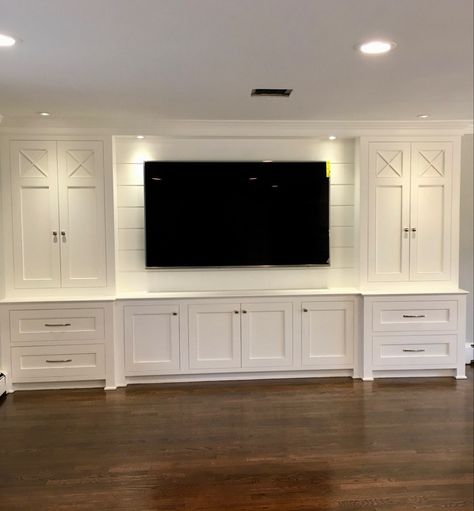 Custom Built In Living Room, Entertainment Center Ideas With Desk, Built In Media Wall Basement, Custom Tv Cabinet Built Ins Living Room, Large Tv Built In Wall Unit, Custom Entertainment Center Tv Walls, Asymmetrical Tv Built In, Built In Tv Units In Living Room Modern, Airy Home Aesthetic