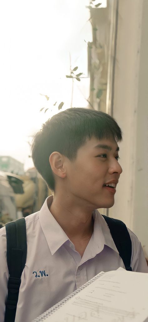 #billkin #ppkritt #bkppproject Blur Picture, Mens Hairstyles Thick Hair, Justin Beiber, Crayon Shin Chan, Dream Boy, Actor Model, Asian Actors, Real Man, Boyfriend Pictures