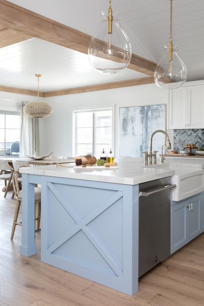 Tour a New Jersey Beach House, Where Everything Is Blue, White, and Sand Colors Windy Blue, Beachy Kitchen, Interior Color Palette, Beach House Vibes, Blue Kitchen Island, Beach House Tour, Kitchen Coastal, California Beach House, White Oak Kitchen