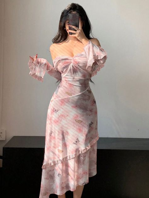 DAZY Women's Rose & Butterfly Printed Off-Shoulder Waist Cinched DressI discovered amazing products on SHEIN.com, come check them out! Rose Butterfly, Butterfly Print Dress, Dreamy Dress, Homecoming Dresses Short, Dresses Short, Cinched Waist, Butterfly Print, Amazing Products, Pretty Dresses