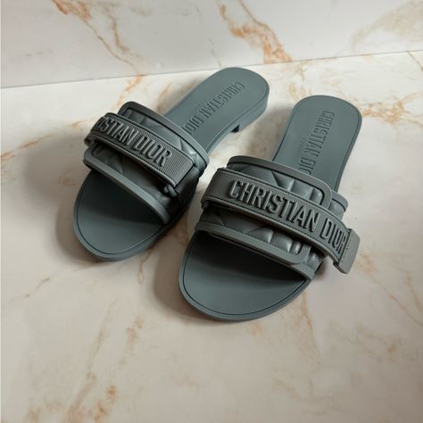 Dior Dio(R)Evolution Slide Sandal For Our Best Prices Follow Our Business I.Nstagram - @Highendloves We Don’t Negotiate Prices There But We Offer Payment Plans! Brand New In Box Size 36 Christian Dior Slides, Dior Slides, Dior Sandals, Shoe Wall, Buy List, Shoe Gallery, Hair Ponytail, Hair Ponytail Styles, Tailored Shorts