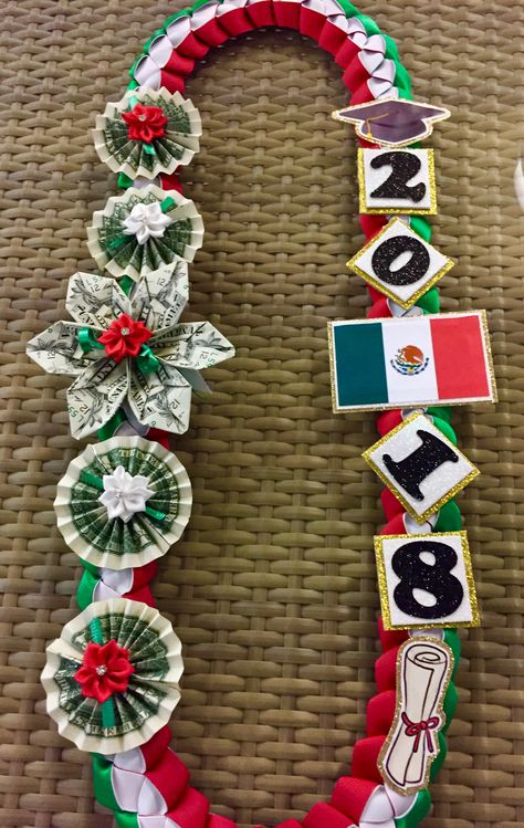 Leis Graduation Ideas, Graduation Leis Mexican, Grad Cap Designs For Lost Loved Ones, Mexican Leis For Graduation, Mexican Graduation Lei, Graduation Lies, Hispanic Graduation Cap Ideas, Graduation Lei Ideas, Graduation Leis Diy Ribbons