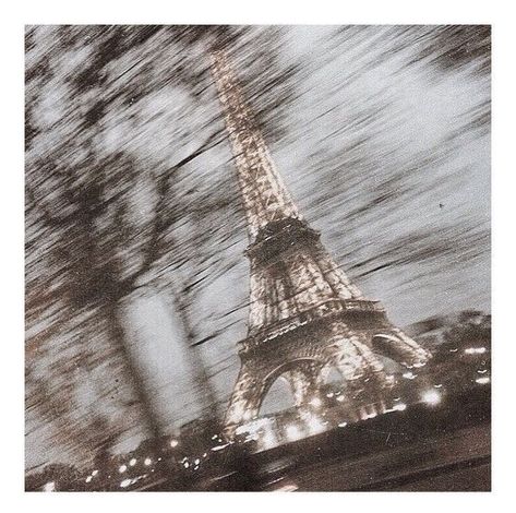 Clover Club, Paris Dream, Paris Vibes, Paris Aesthetic, Living In Paris, Hayley Williams, Photo Vintage, The Eiffel Tower, Oui Oui