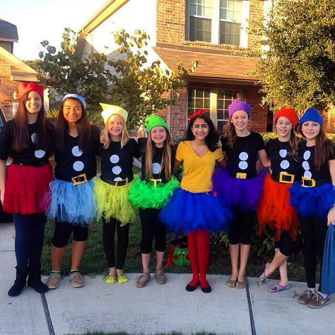 TRUNK OR TREAT...7 Dwarfs DIY costume 7 Dwarfs Costume Diy, Seven Dwarfs Costume Diy, 7 Dwarves Costume Diy, Seven Dwarves Costume Diy, 7 Dwarfs Costume, Dwarfs Costume, Seven Dwarfs Costume, Book Character Day, Rapunzel Costume