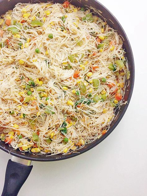 Vermicelli Stir Fry Vermicelli Stir Fry, Rice Stick Noodles, Stir Fry Veggies, Vermicelli Recipes, Rice Noodle Recipes, Stir Fry Recipe, Vermicelli Noodles, Rice Vermicelli, Noodles Recipe