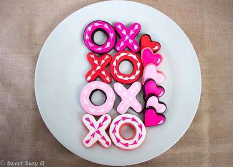 X And O Cookies, Suzy Q, Valentines Day Sugar Cookies, Kiss Cookies, Events Ideas, Valentines Cupcakes, Valentine Activities, I Love Chocolate, Valentines Day Cookies