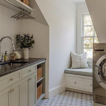 Laundry Room Ideas Decor, Narrow Laundry, Built In Window Seat, Laundry Room Countertop, Grey Laundry Rooms, Narrow Laundry Room, Utility Room Designs, White Laundry Rooms, Entry Mudroom