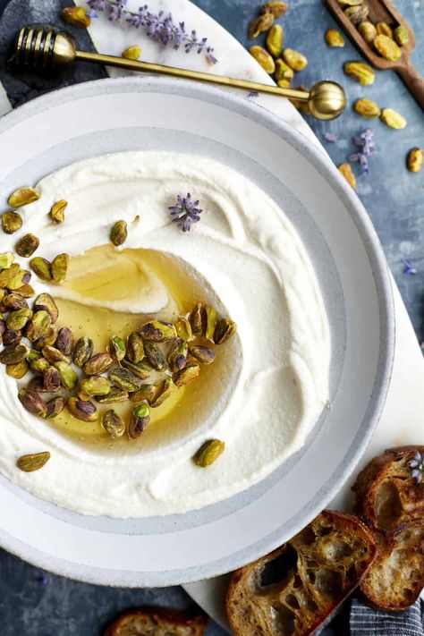 Whipped Ricotta Dip with Honey Whipped Ricotta With Honey, Ricotta With Honey, Ricotta Cream Cheese, Baguette Toast, Whipped Ricotta Dip, Whipped Ricotta Recipe, Ricotta Cream, Roasted Pistachios, Ricotta Dip