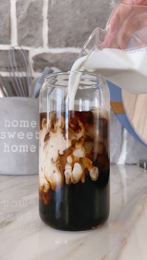 Caribou Coffee’s Vanilla Iced Crafted Press Copycat Crafted Press Coffee Caribou Recipe, Caribou Crafted Press Recipe, Copycat Caribou Coffee Recipes, Caribou Coffee Drinks Recipes, Caribou Coffee Drinks, Ice Crafts, Herbalife Shakes, Vanilla Iced Coffee, Nespresso Recipes