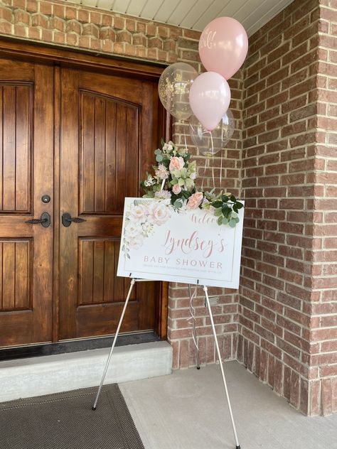 Mauve Pink Party Decor, Babyshower Backdrops Girl, Pink Green And White Baby Shower, Baby Girl Baby Shower Centerpieces, Boho Blush Bridal Shower Ideas, Rose Gold And Green Decor, Pink And Cream Baby Shower Ideas, Flower Themed Baby Shower Girl, Baby Girl Shower Table Centerpieces