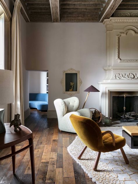 Pierre Yovanovitch's château in the south of France | House & Garden South Of France House, Pierre Yovanovitch, Pierre Jeanneret, French Interior, Top Interior Designers, Interior Architect, A Living Room, Book Shelf, Chandigarh