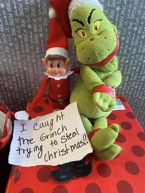 Elf On Shelf Grinch Ideas, Elf Classroom, Elf Ideas Easy, Awesome Elf On The Shelf Ideas, Elf Activities, Xmas Elf, Christmas Prep, Elf Fun, Snow Much Fun