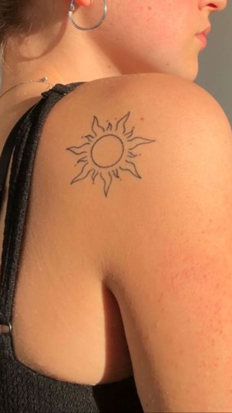 Bask in the brilliance: Sun tattoo ideas. Explore radiant designs that capture the warmth and energy of this celestial symbol. Sun Tattoo Ideas, Sun Tattoo Designs, Hand And Finger Tattoos, Stylish Tattoo, Writing Tattoos, Spine Tattoos For Women, Sun Tattoos, Cool Small Tattoos, Sun Tattoo