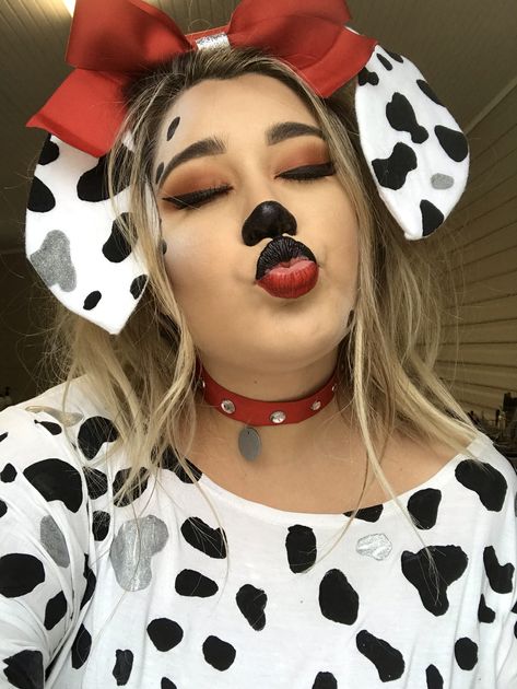 Dalmatian Face Makeup, Dog Costume Makeup Face, Dalmatian Halloween Makeup, Dalmation Makeup Women, Adult Dalmation Costume Diy, Dalmatian Makeup, Dalmatian Makeup Women, Dalmatian Costume Makeup, Dalmation Makeup