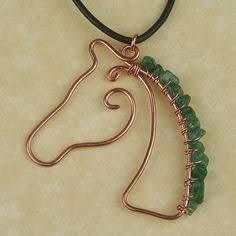 Wire Ornaments, Wire Jewelery, Bijoux Fil Aluminium, Diy Jewelry Inspiration, Horse Jewelry, Diy Wire Jewelry, Wire Pendant, Work Jewelry, Wire Crafts