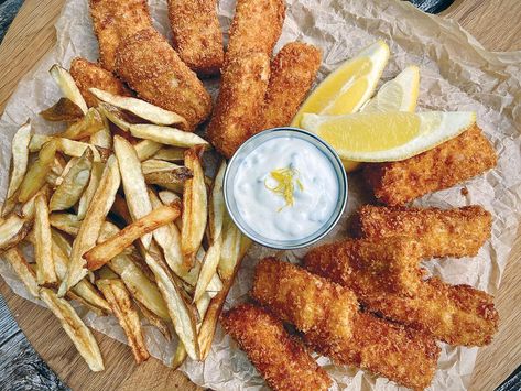 Kid-Friendly Salmon & Rockfish Fish Sticks | Food | newportnewstimes.com Salmon Sticks, Fries Homemade, Coho Salmon, Food On Sticks, Panko Crumbs, Fish Sticks, Panko Bread Crumbs, Dipping Sauce, Tater Tot