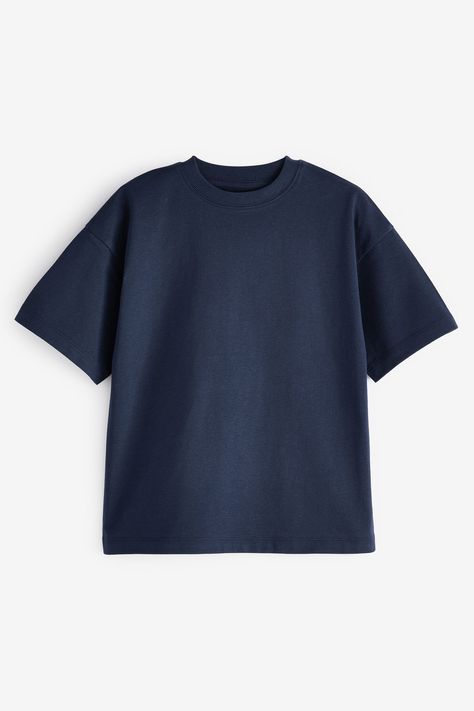 Designed in an oversize fit for that slouchy yet stylish look, our relaxed cotton short sleeve t-shirt is a wardrobe must-have. Made from 100% cotton with a wider fit and dropped shoulder detail. 180gsm Single Jersey. Machine washable. 100% Cotton. Drop Shoulder Tshirt, Basic T Shirts, Friend Group, Blue Tshirt, Everyday Essentials, Boys T Shirts, Oversized Tshirt, Cotton Shorts, Workout Shorts