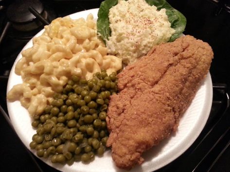 Fried Catfish with baked macaroni, green peas and potato salad Fried Fish Batter, Baked Okra, Breaded Shrimp, Fried Catfish, Baked Macaroni, Seafood Salad, Green Peas, Smoked Sausage, Chicken And Dumplings