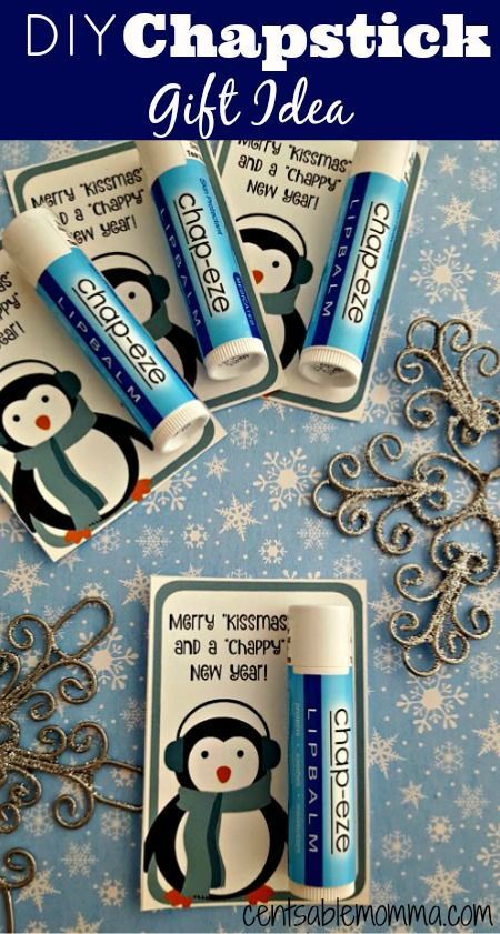 If you're looking for a cute and easy gift idea for a co-worker, teacher, stocking stuffer, and more, you can print out these printable tags on cardstock, attach a tube of any lip balm to create a Chapstick Gift. Diy Chapstick, Chapstick Gift, Diy Christmas Tags, Easy Gift Idea, Employee Christmas Gifts, Inexpensive Christmas Gifts, Christmas Tags Printable, Christmas Gifts For Coworkers, Work Gifts