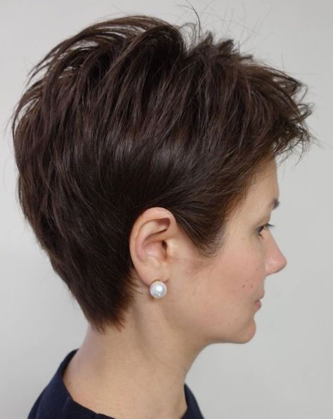 Tapered Pixie For Thick Hair And Round Faces Tapered Pixie, Pixie Haircuts For Thick Hair, Hair 50, Thick Hair Cuts, Bronde Balayage, Haircuts For Thick Hair, Thick Wavy Hair, Thick Curly Hair, Pixie Haircut For Thick Hair