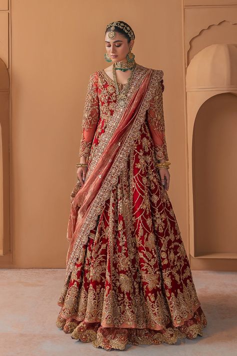 Flower Valley, Print Lehenga, Designer Sarees Wedding, Red Bridal Dress, Shadi Dresses, Desi Wedding Dresses, Latest Bridal Dresses, Wild Garden, Indian Bridal Lehenga