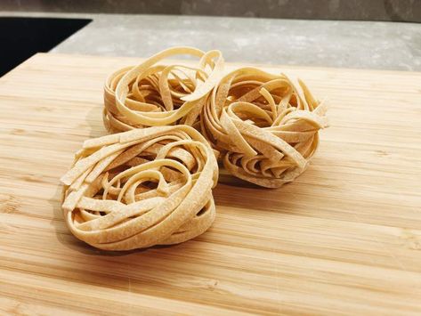 How To Prepare Pasta, Pasta Nests, How To Cook Noodles, Pici Pasta, Fried Pasta, Dried Pasta, Make Your Own Pasta, Pasta Varieties, Homemade Pasta Recipe