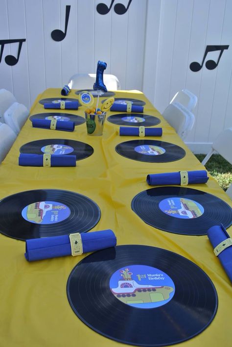 Yellow submarine Yellow Submarine Birthday Party, Yellow Submarine Party, Beatles Baby Shower, Beatles Themed Party, Beatles Birthday Party, Beatles Kids, Beatles Birthday, Beatles Baby, Bar Mitzvah Themes