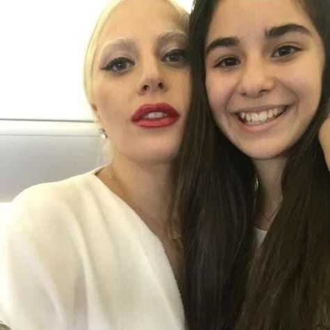 Baby Gaga, Lady Gaga, Selfies, Trendy Outfits, Kiss, Quick Saves